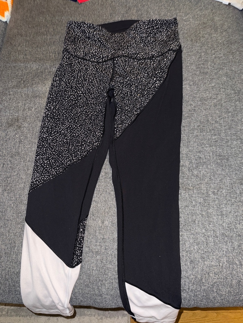 Lululemon Wunder Under Special Edition Night View
